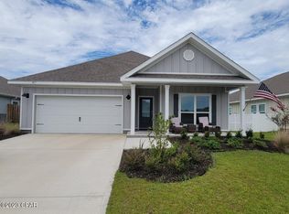 467 Eagle Lake Way, Panama City, FL 32404