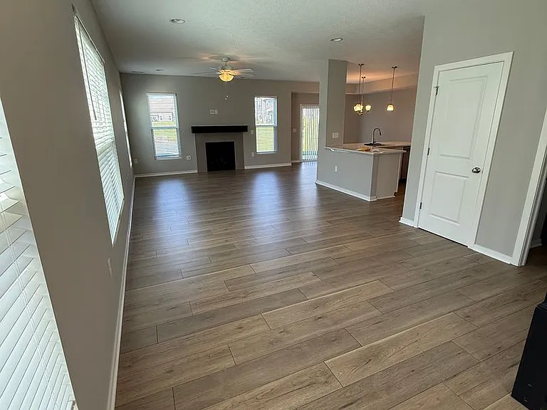 6053 Miranda Ln — Photo 6