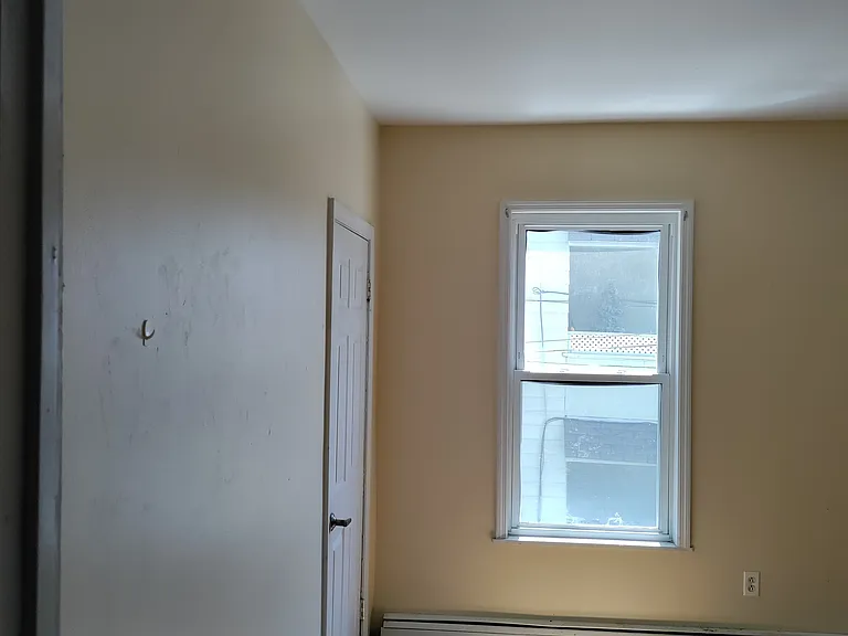 29 Elm St #2 — Photo 10