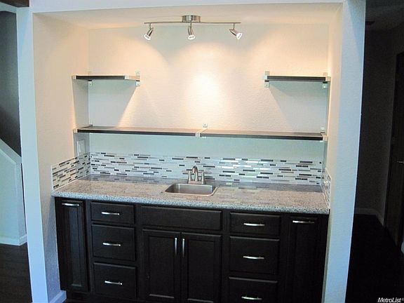 5th image of 5247 Sharidge Ct
