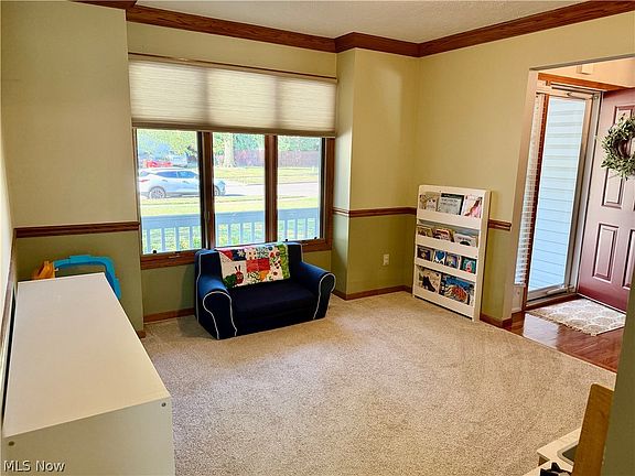 5th image of 38390 Westminster Ln