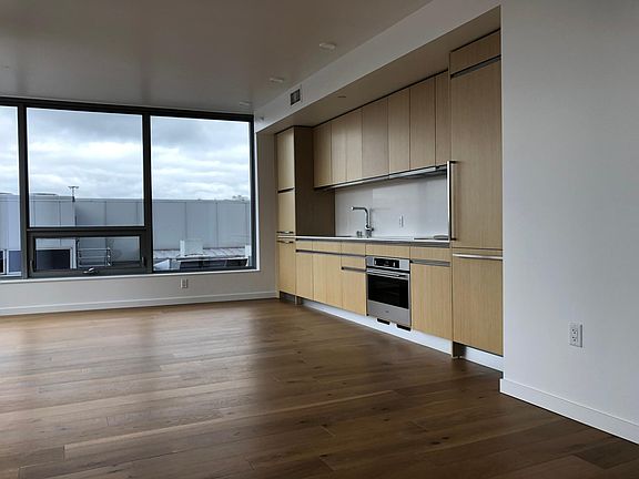 4th image of 1808 Minor Ave #1408