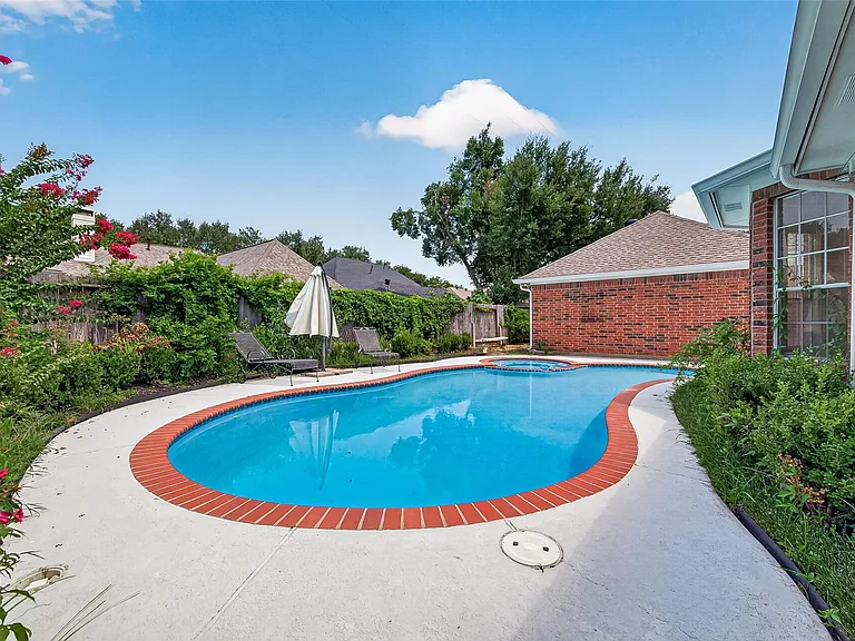 3215 Quiet Lake Dr — Photo 29