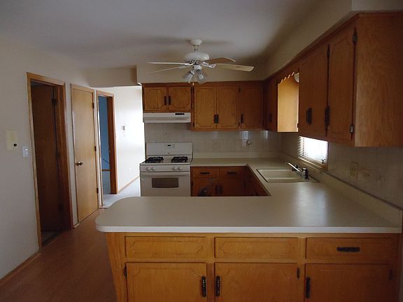 4th image of 3640 N Osage Ave APT 1