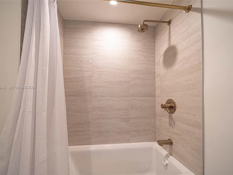 77 SE 5th St #2009 — Photo 34