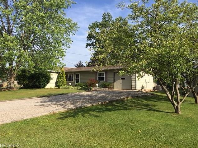 1st image of 1420 Cecil Dr