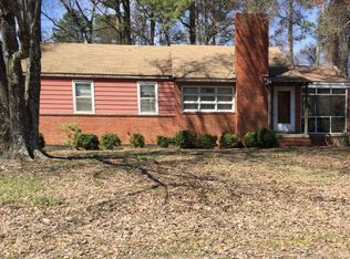 1300 Foxcroft Rd, Henrico, VA 23229