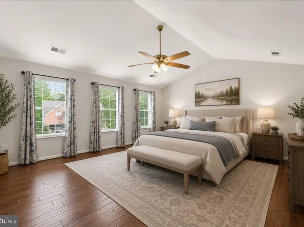 59 Twin Hill Ln, Stafford, VA 22554