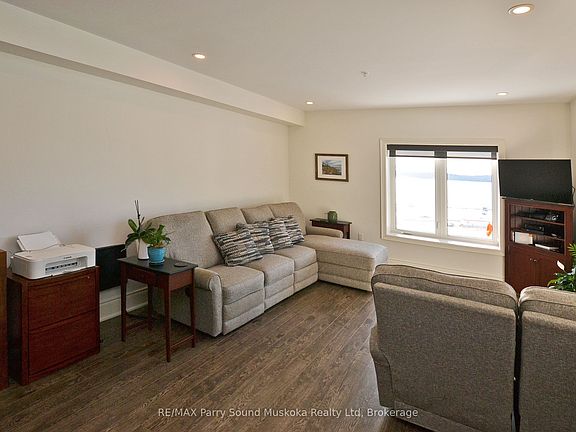 4th image of 11 C Salt Dock Rd