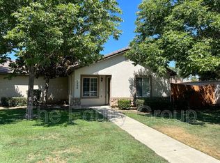 1590 Firestone Dr, Tulare, CA