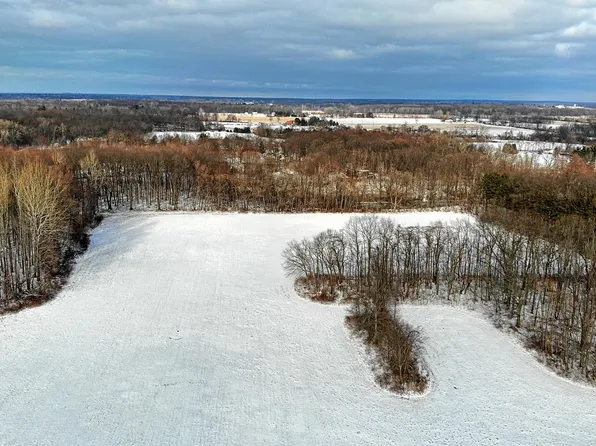 N 300 W, La Porte, IN 46350