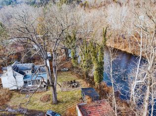 3103 Jackson River Rd, Covington, VA 24426