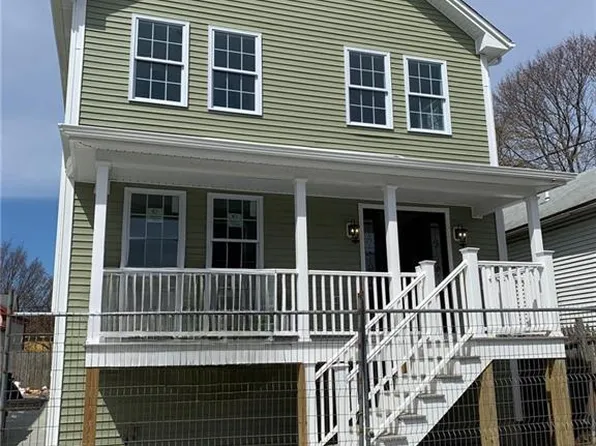 95 Colfax St, Providence, RI 02905