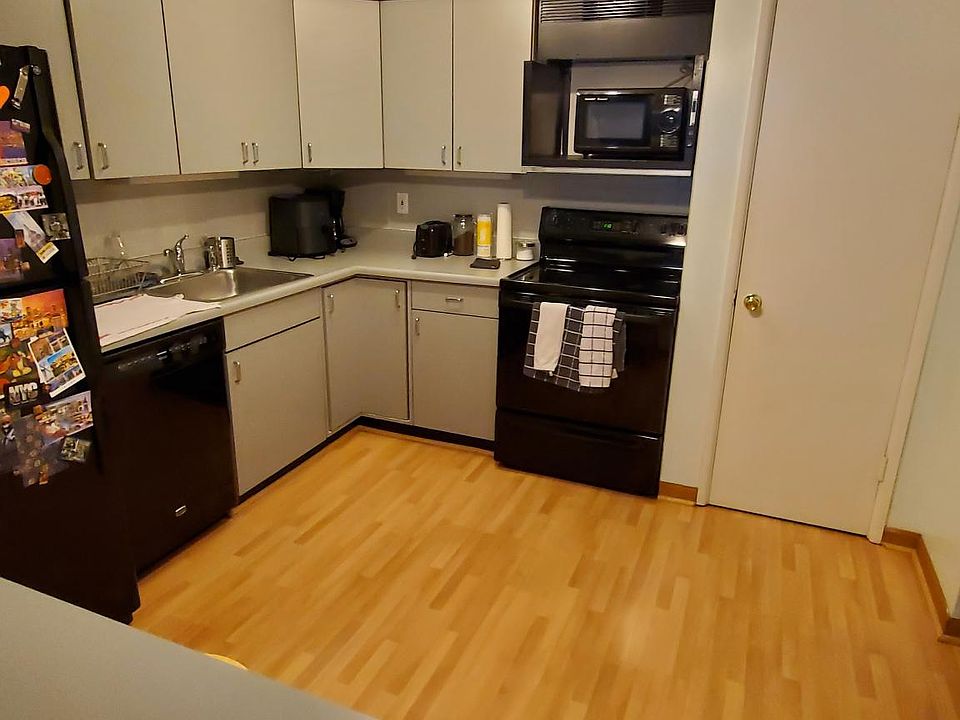 1st image of 4355 Maryland Ave APT 111