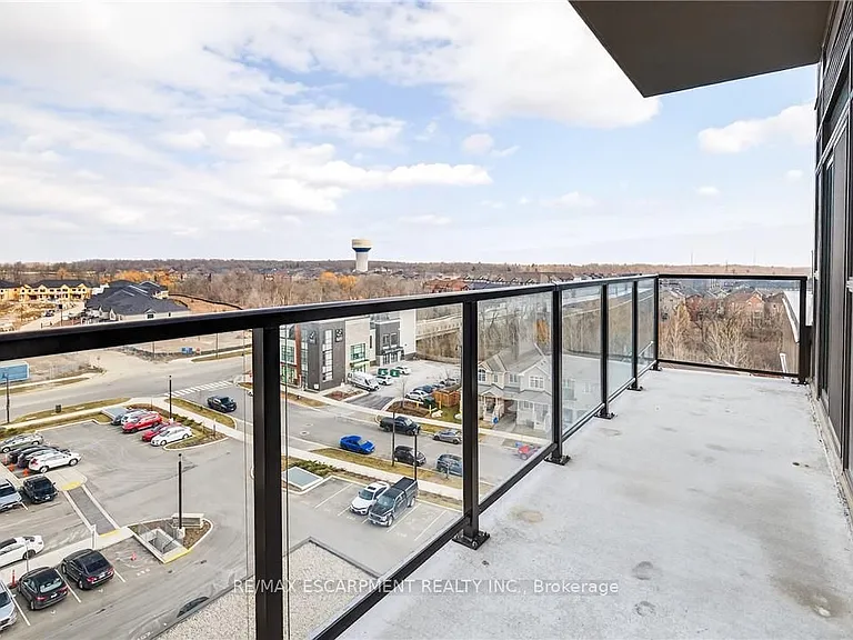 470 Dundas St E #710 — Photo 19