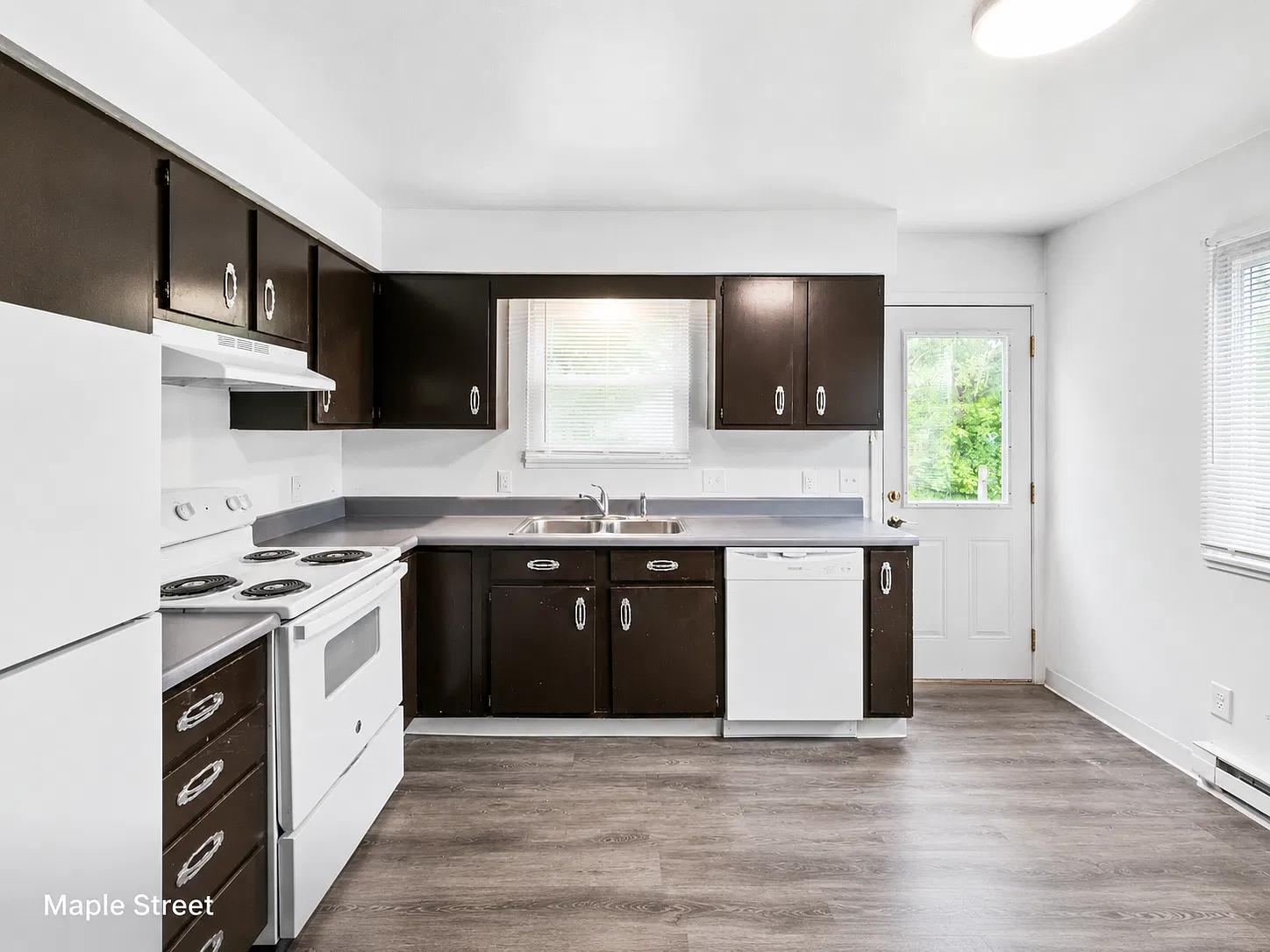 Maple Street Apartments — Photo 3