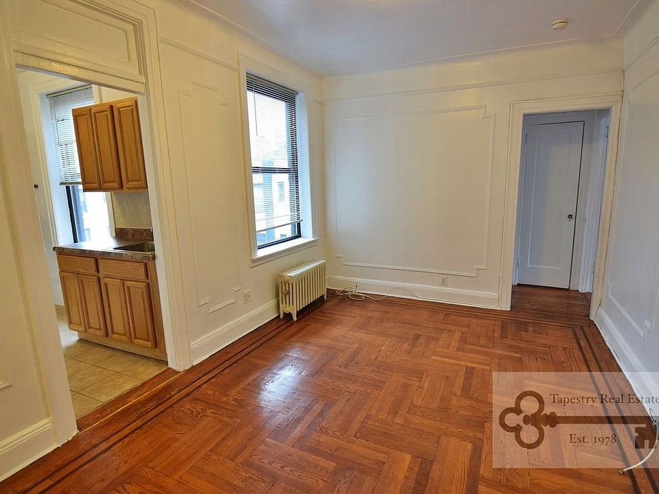 1st image of 3410 33rd St APT D1