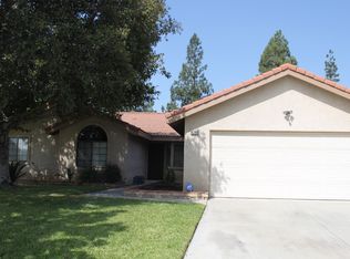 9366 Tangelo Ave, Fontana, CA 92335