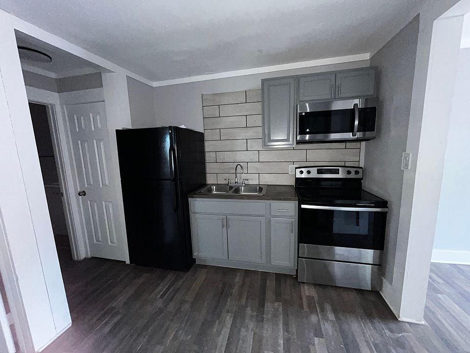 1st image of 1011 E White Ave #1