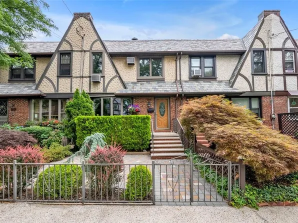 1824 Narragansett Avenue, Bronx, NY 10461