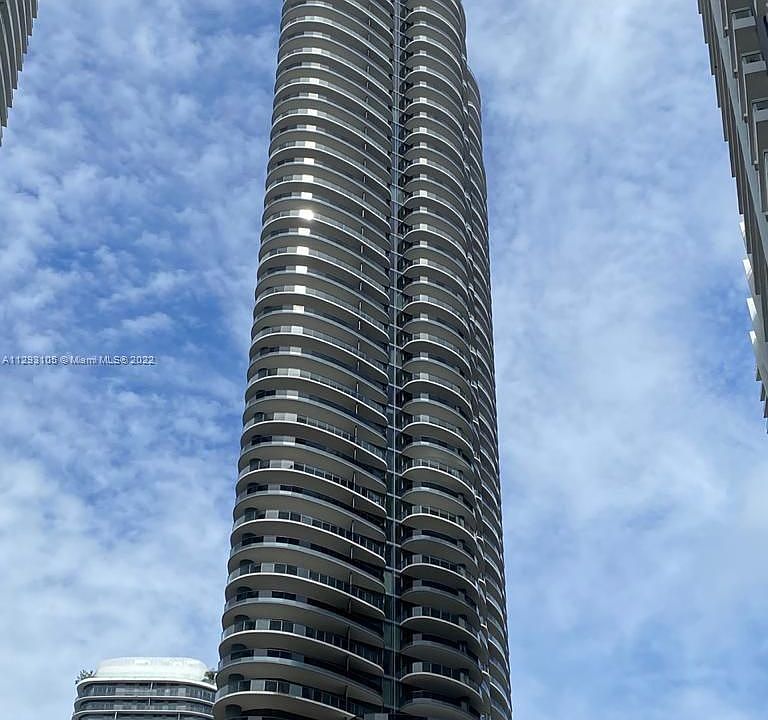 1st image of 1000 Brickell Plz #2508