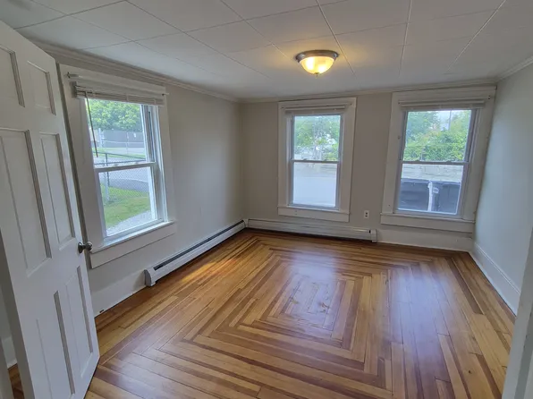 27 High St #102, Biddeford, ME 04005