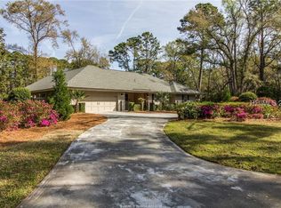 17 Pineland Rd, Hilton Head Island, SC 29926