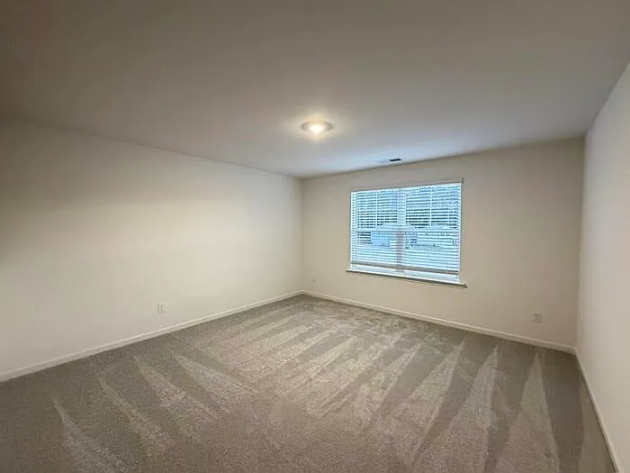 105 Elijah St — Photo 28