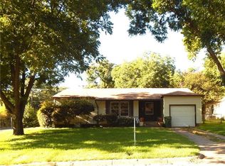 1200 Mockingbird Ln, Arlington, TX 76013