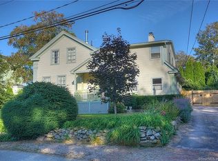 9 Terrace Ave, Groton, CT 06340