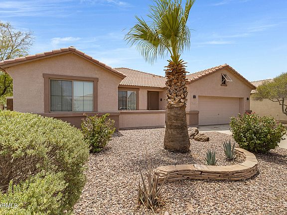 2nd image of 1639 E PRICKLY PEAR Place