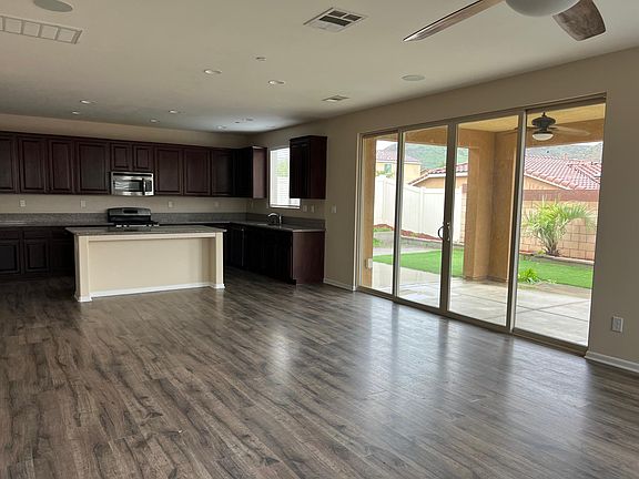 4th image of 36484 Geranium Dr
