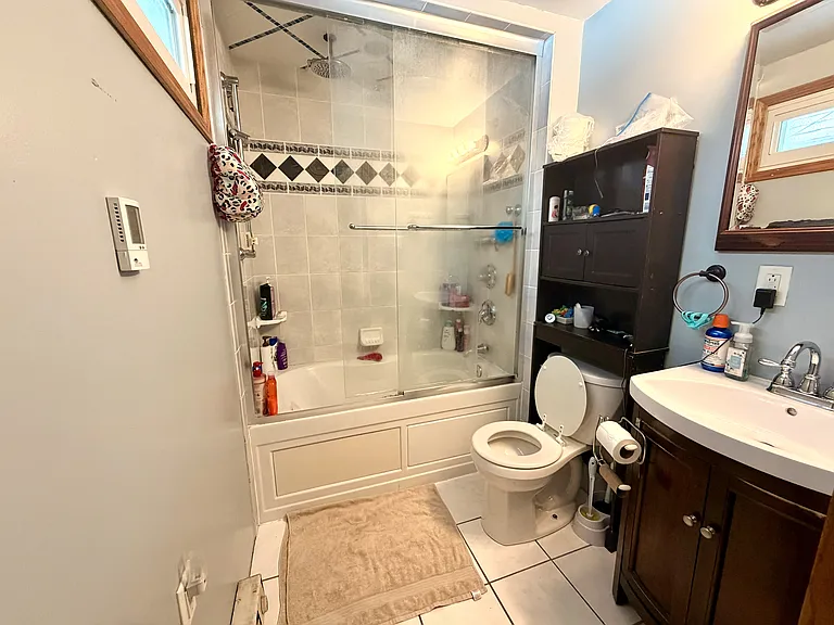 upstairs full bath