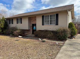 66 Kelsey Brook Ln, Corbin, KY 40701