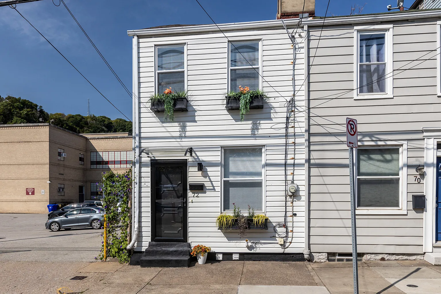 72 S 11th St photo 1