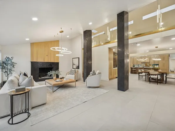 3210 Freshmeadows Dr, Houston, TX 77063