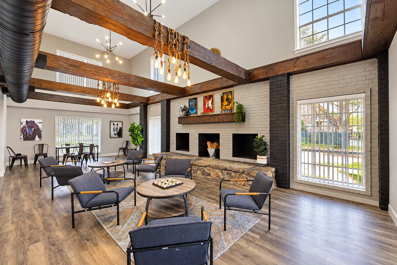 Azure Place Apartments — Photo 4