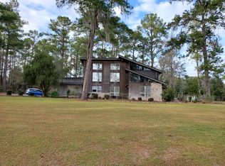 63 E Main St, Lakeland, GA 31635