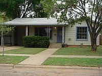 1st image of 809 S La Salle Dr