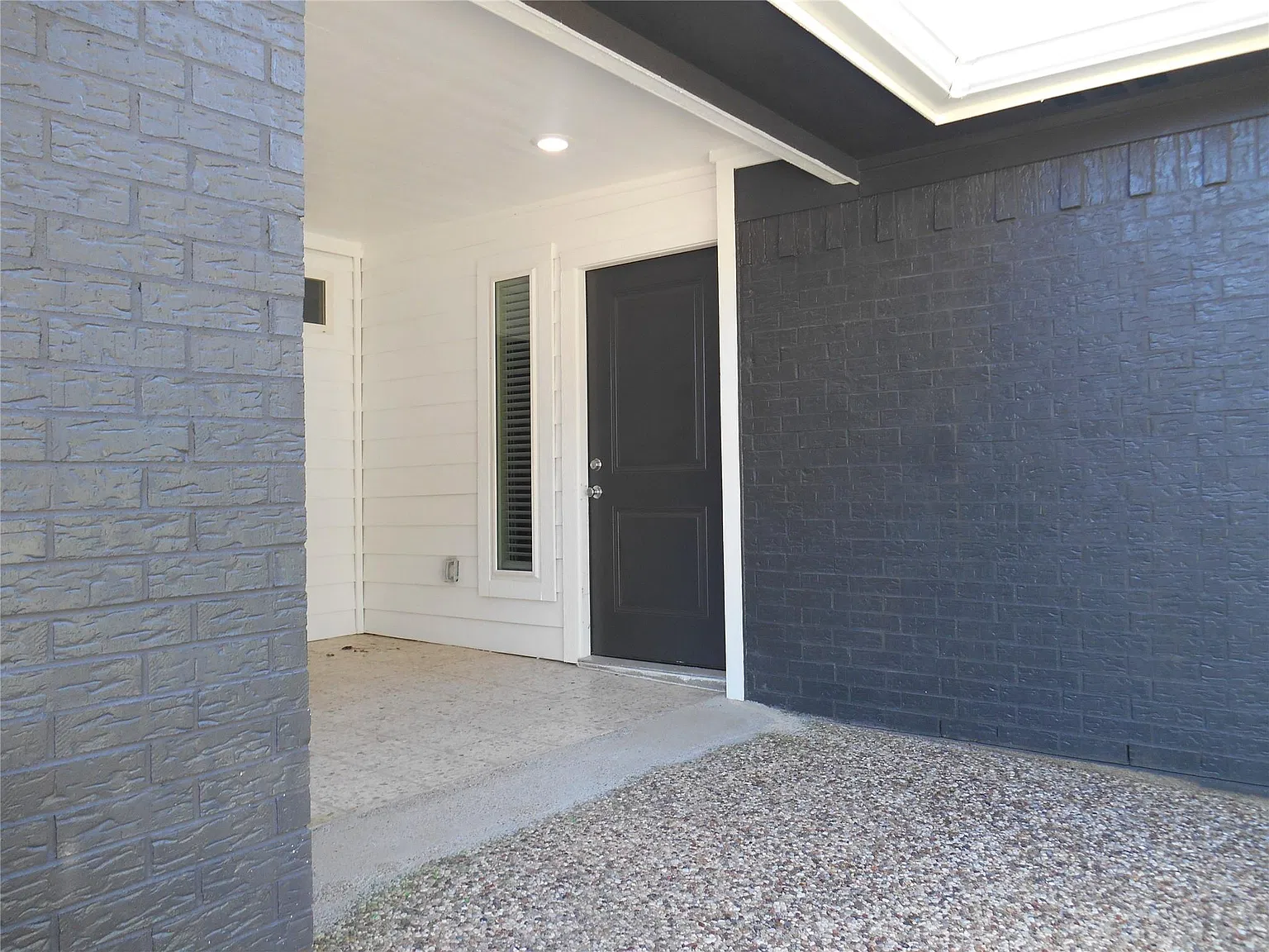 3 bed, 6.0 bath, 1420 sqft, $1,900 — Photo 2