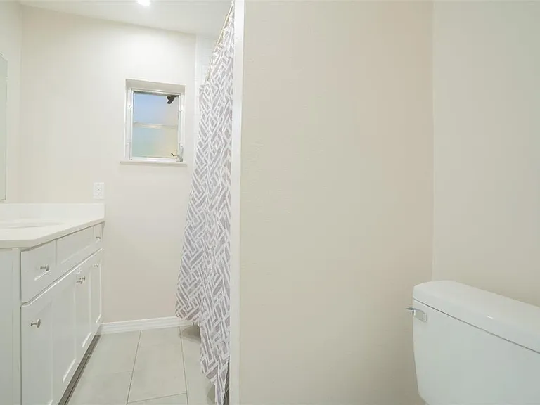 495 Avenue F SE — Photo 11