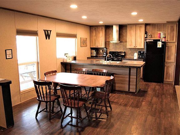 4th image of 201 Tall Timbers Dr