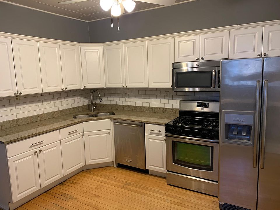 1st image of 3620 N Ashland Ave #2