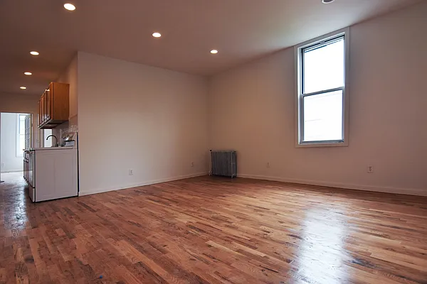 Rented by Coda Real Estate NYC | media 21