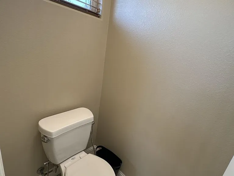 3921 W Payson Ave — Photo 24