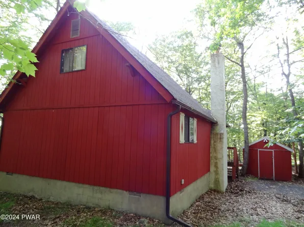 104 Catamount Ln, Tafton, PA 18464