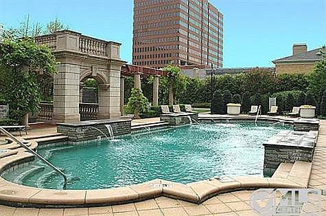 2nd image of 3401 Lee Pkwy APT 403