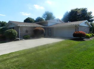 447 Edgefield Dr, Marion, OH 43302