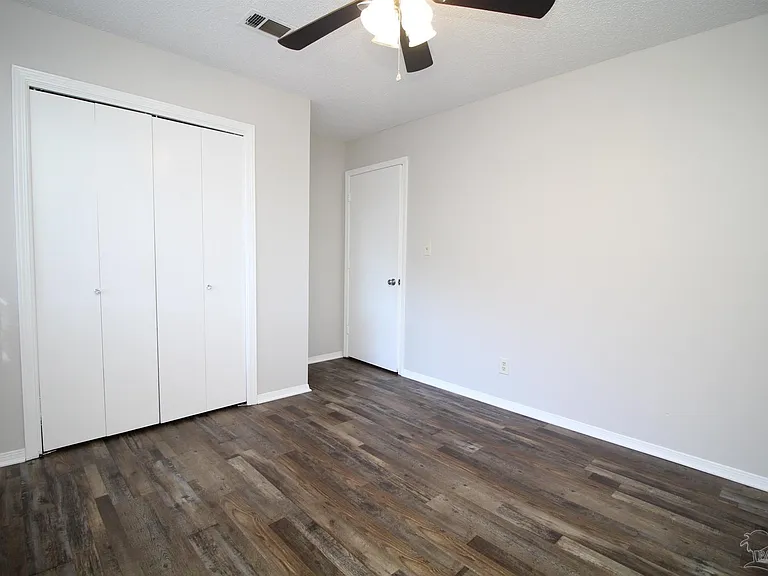 7225 Dogwood Terrace Dr — Photo 21