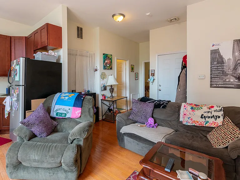 526 S 3rd Street — Photo 3